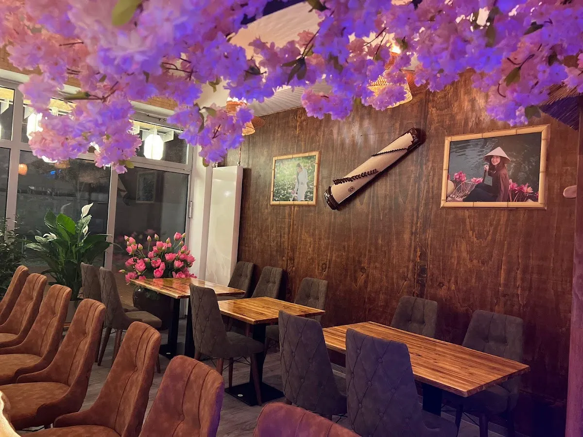 BookNoFees: 음식점 – Bach Tra Cuisine Hamm – Hamm – Bach Tra Cuisine Hamm, 사진 1