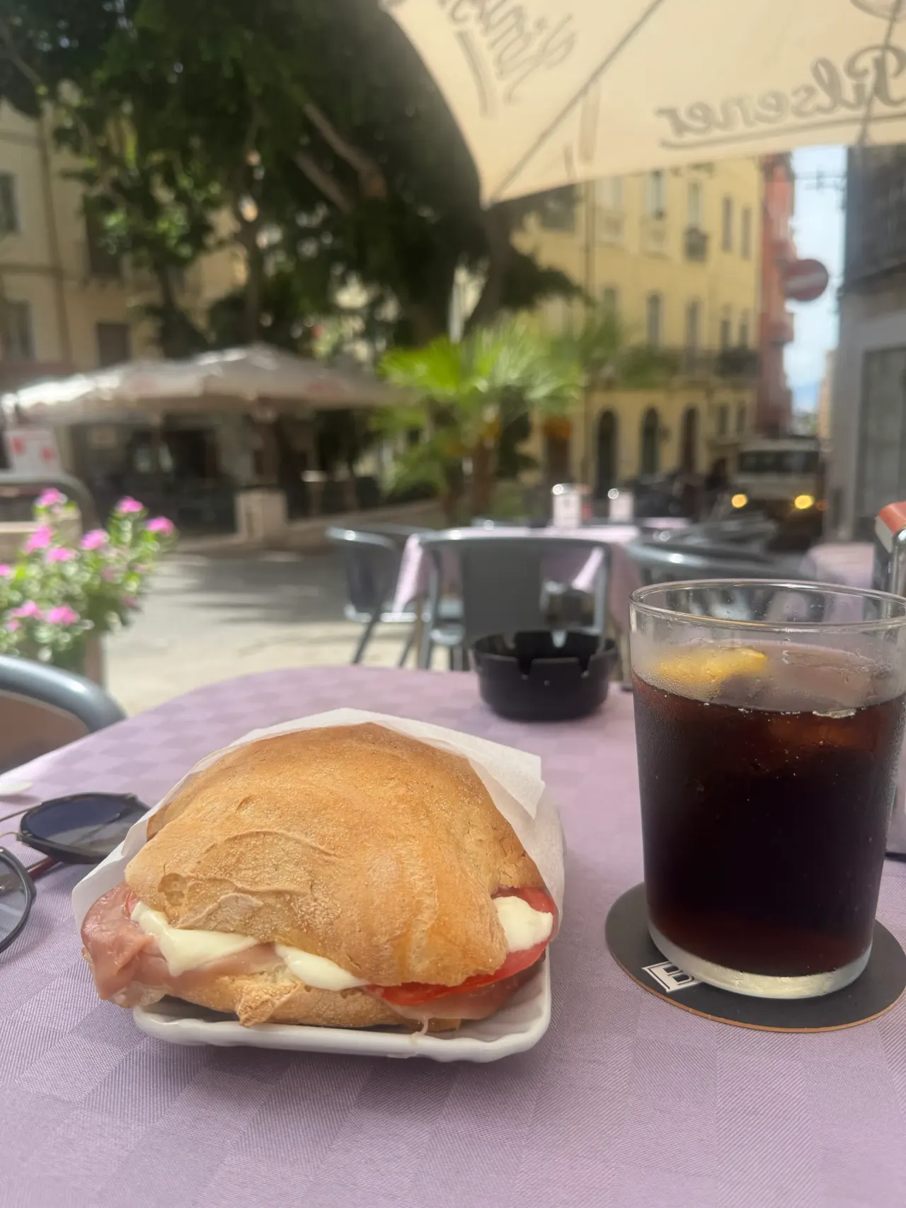 BookNoFees: 카페 – Moka Domus – Cagliari – Moka Domus, 사진 1