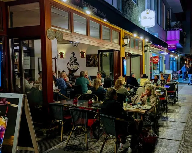 BookNoFees: 음식점 – Adamo's Tapas Bar & Restaurant – Berlin – Adamo's 타파스 바 & 레스토랑, 사진 2