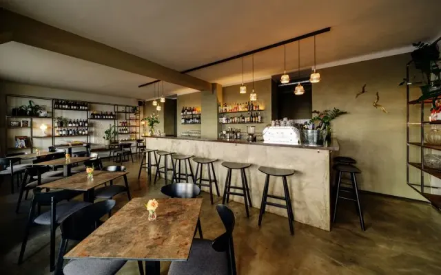 BookNoFees: 카페 – BOHO cafe & store – Prague – BOHO cafe & store, 사진 2