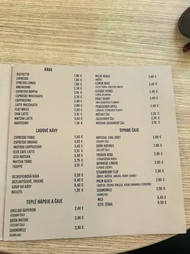 BookNoFees: 카페 – Mills Coffee – Bratislava – Mills Coffee, 사진 2
