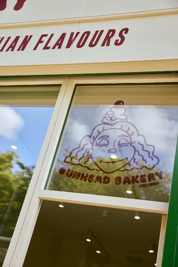 BookNoFees: 베이커리 – Bunhead Bakery – London – Bunhead Bakery, 사진 1