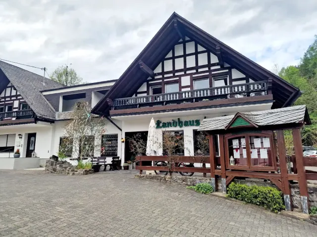 BookNoFees: 음식점 – Landhaus im Grund – Lennestadt – Landhaus im Grund, 사진 2
