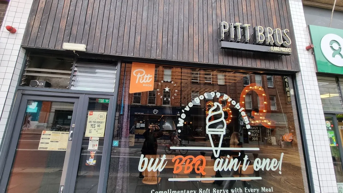 BookNoFees: 음식점 – Pitt Bros – Dublin – Pitt Bros, 사진 1