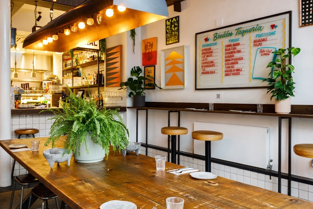 BookNoFees: 음식점 – Breddos – London – Breddos, 사진 1