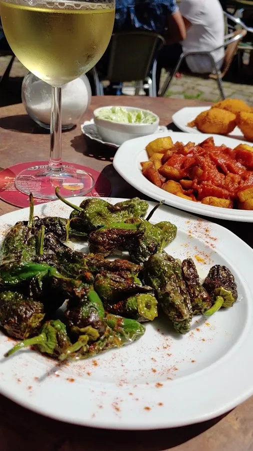 BookNoFees: 음식점 – Locanta Tapas Bar Gaststätte – Schwerte – Locanta Tapas Bar Gaststätte, 사진 3