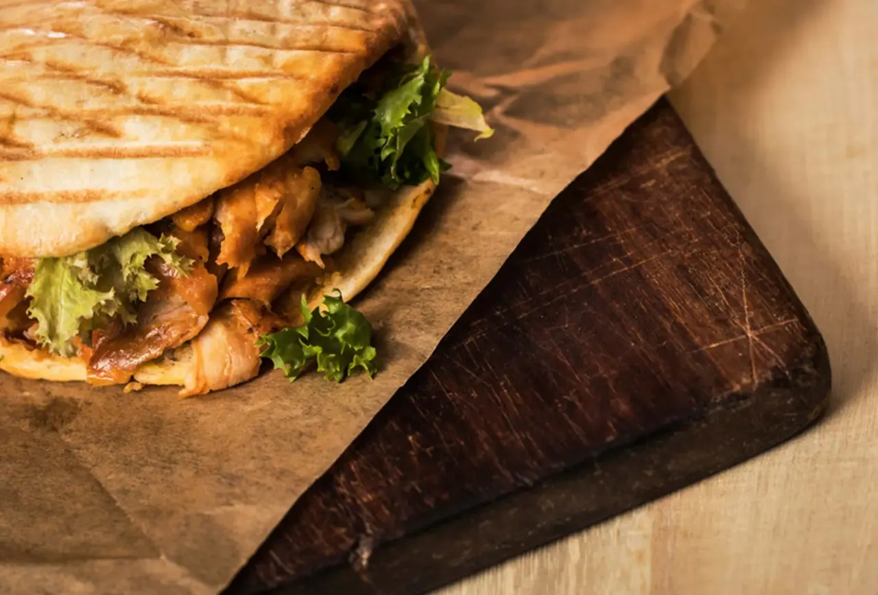 BookNoFees: 스낵바 – Kahil Döner Haus – Warstein – Kahil Döner Haus, 사진 1