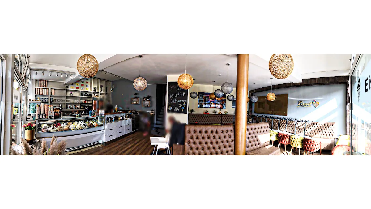 BookNoFees: 음식점 – Ankays Eiscafé – Freudenberg – Ankays Eiscafé, 사진 1