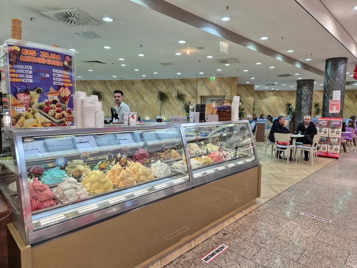 BookNoFees: 음식점 – Eiscafé Leone – Lüdenscheid – Eiscafé Leone, 사진 1