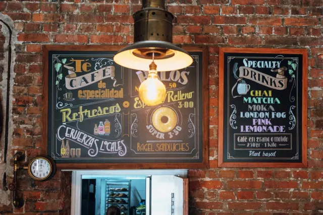 BookNoFees: 카페 – Bite Me Café – Madrid – Bite Me Café, 사진 2
