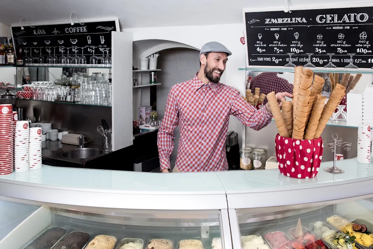 BookNoFees: 음식점 – Crème de la Crème – Prague – Crème de la Crème, 사진 1
