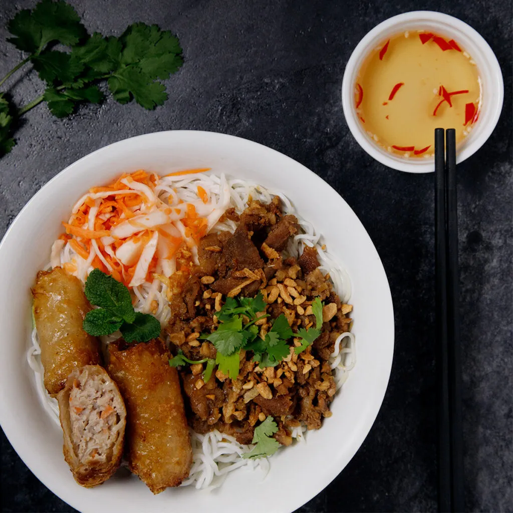 BookNoFees: 음식점 – Pho 144 – Paris – Pho 144, 사진 1