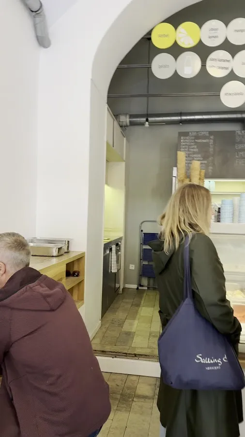 BookNoFees: 음식점 – Angelato Café – Prague – Angelato Café, 사진 3