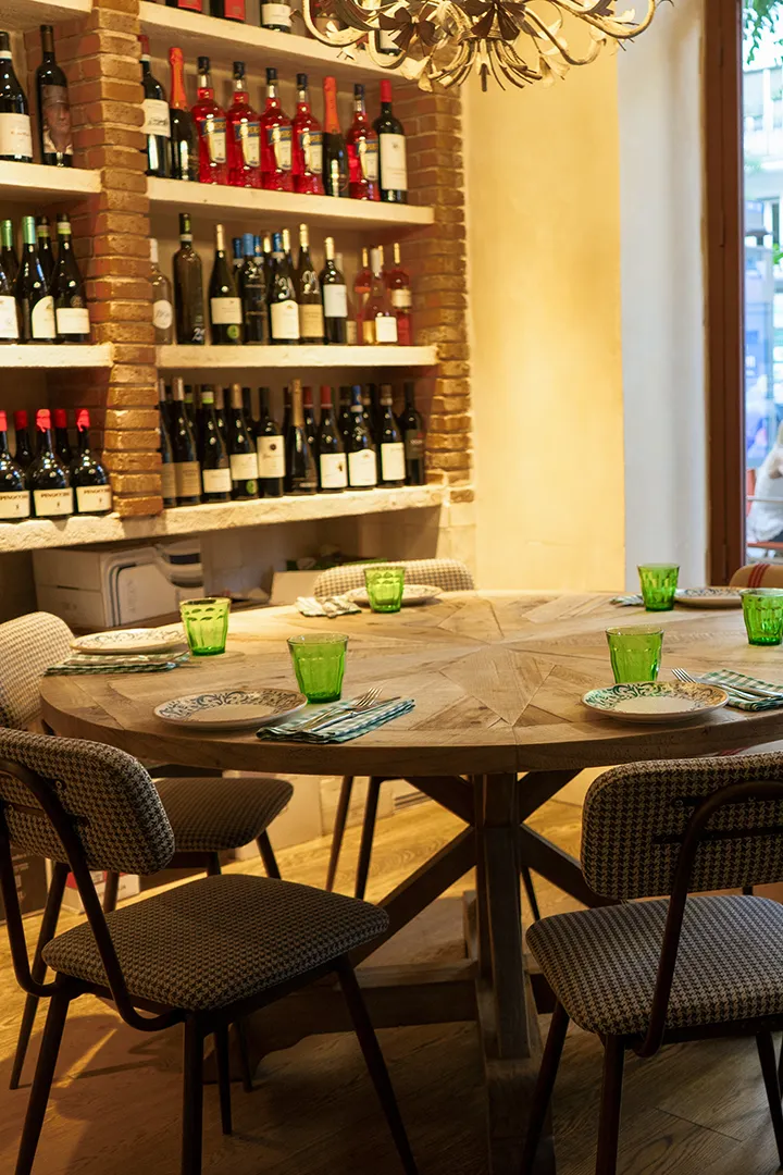 BookNoFees: 음식점 – Il Posto di Conde – Madrid – 콘데의 장소, 사진 1