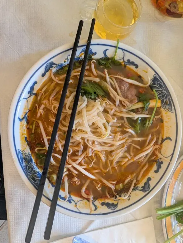 BookNoFees: 음식점 – Cafe East Pho – London – 카페 이스트 포, 사진 2