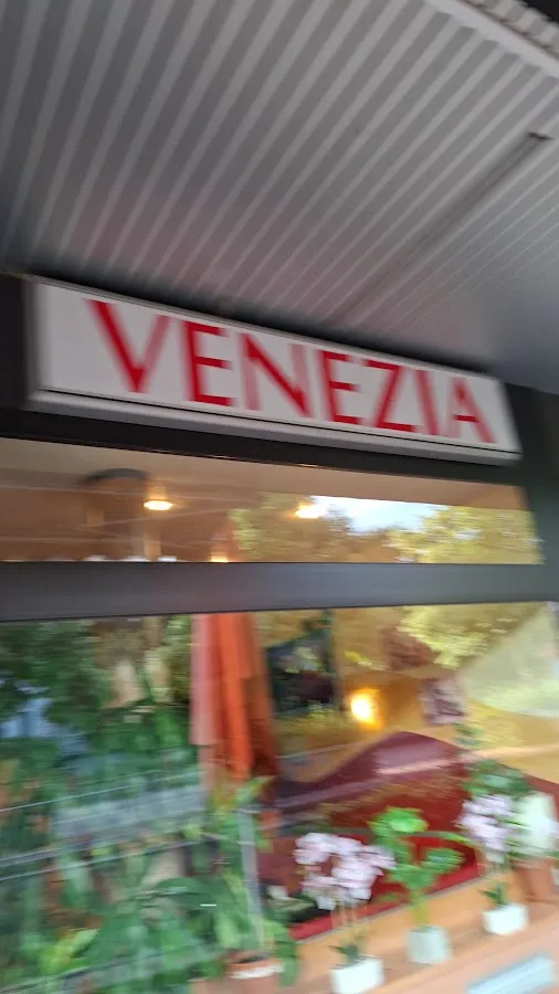 BookNoFees: 음식점 – Eiscafé Venezia – Hemer – Eiscafé Venezia, 사진 3