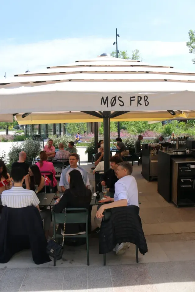 BookNoFees: 카페 – Cafe MØS – Copenhagen – Cafe MØS, 사진 2