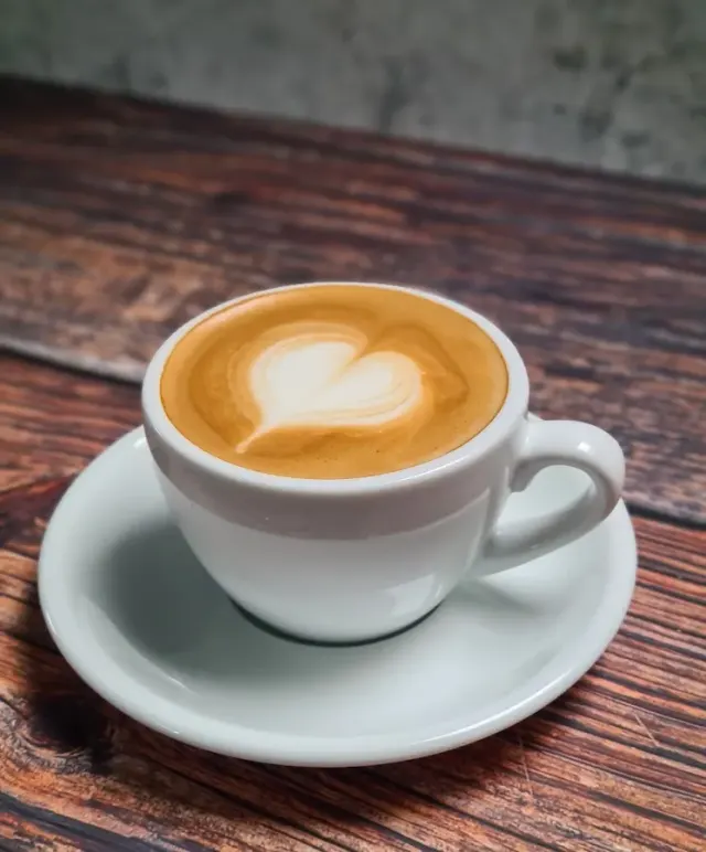 BookNoFees: 음식점 – Café Central – Lippstadt – 카페 첸트랄, 사진 3