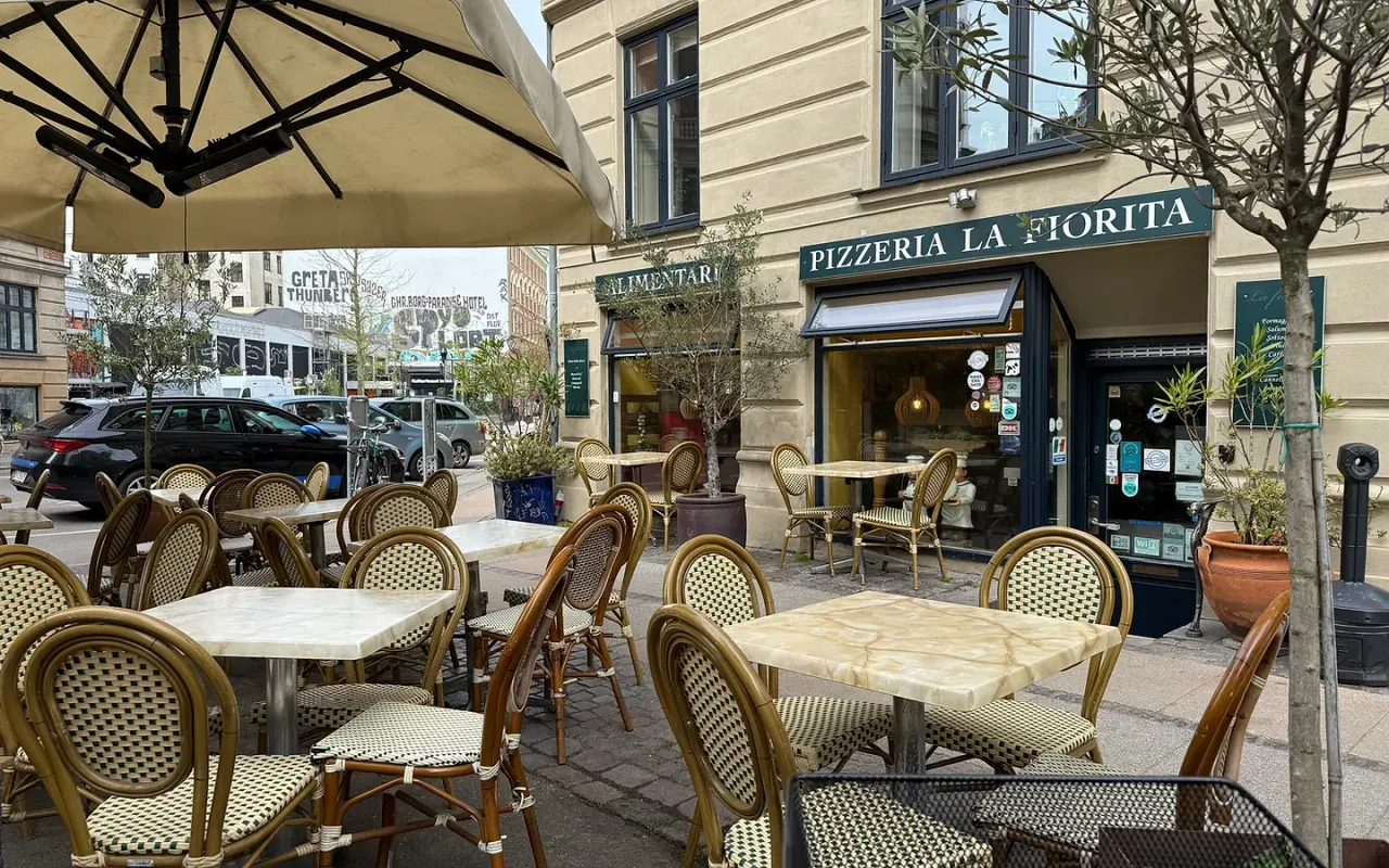 BookNoFees: 스낵바 – La Fiorita – Copenhagen – La Fiorita, 사진 1