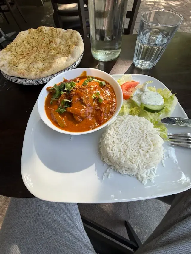 BookNoFees: 스낵바 – Baburchi – Stockholm – Baburchi, 사진 3
