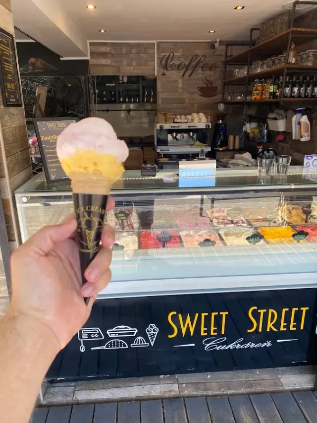 BookNoFees: 베이커리 – Sweet Street – Bratislava – Sweet Street, 사진 2