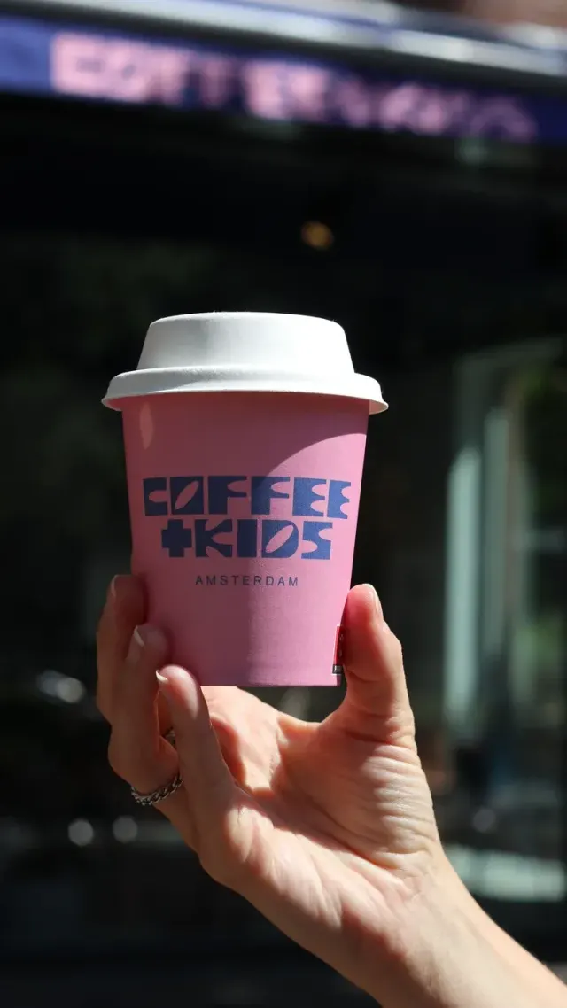 BookNoFees: 카페 – Coffee and Kids – Amsterdam – 커피와 아이들, 사진 2