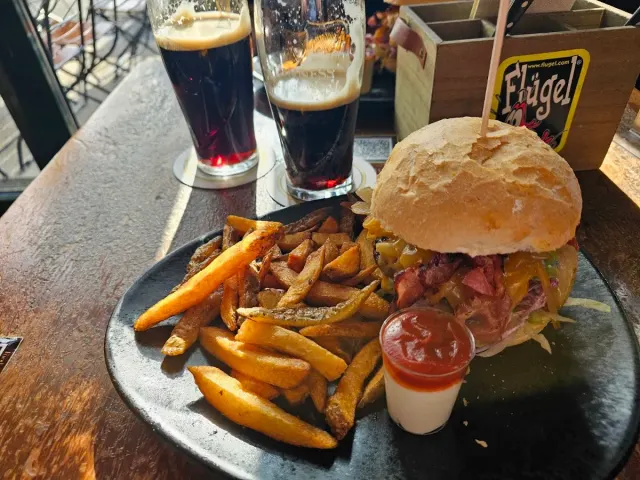 BookNoFees: 음식점 – Blackwater Irish Pub Winterberg – Winterberg – Blackwater Irish Pub Winterberg, 사진 2