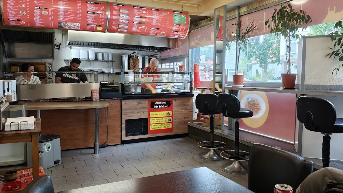 BookNoFees: 음식점 – Istanbul Döner & Pizza Haus – Marsberg – 이스탄불 되네르 & 피자 하우스, 사진 1