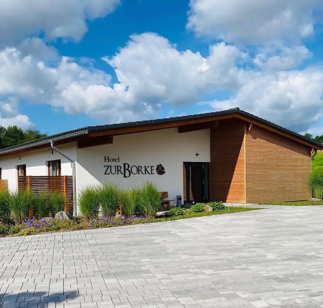 BookNoFees: 음식점 – Hotel & Gaststätte Zur Borke – Neuenrade-Affeln – Hotel & Gaststätte Zur Borke, 사진 1