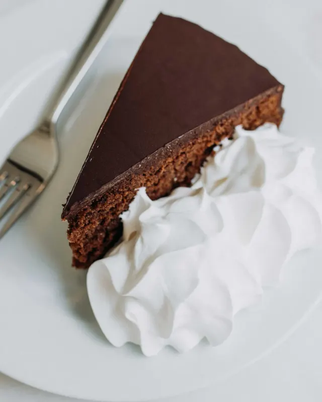 BookNoFees: 음식점 – Kaffeehaus – Lisbon – 카페하우스, 사진 2